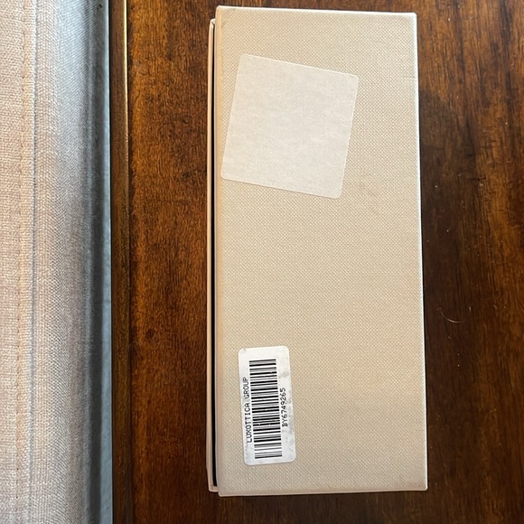 Burberry- Gold Aviator Sunglasses - Picture 6 of 8